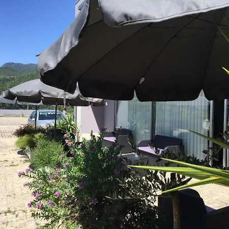 Hotel Eco Salvador Geres