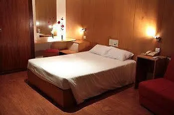 Hotel Eco Salvador 2*